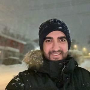 Meet your Posher, Yessine